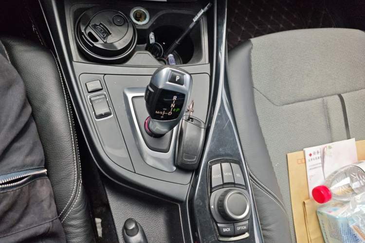 Used BMW 1 Series 2013 Revised 116i Urban Edition Gear Lever