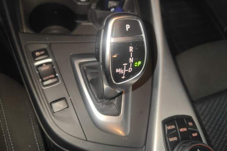 Used BMW 1 Series 2013 M135i 5-door model Gear Lever