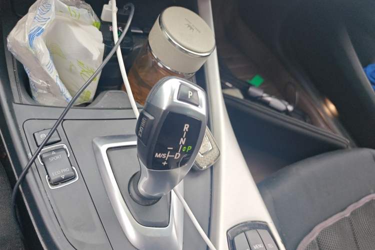 Used BMW 1 Series 2013 Revised 116i Leading Edition Gear Lever