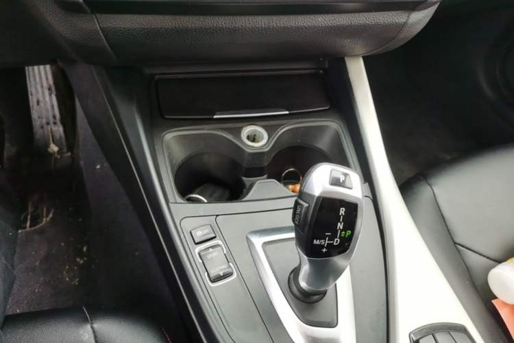 Used BMW 1 Series 2013 Revised 116i Leading Edition Gear Lever