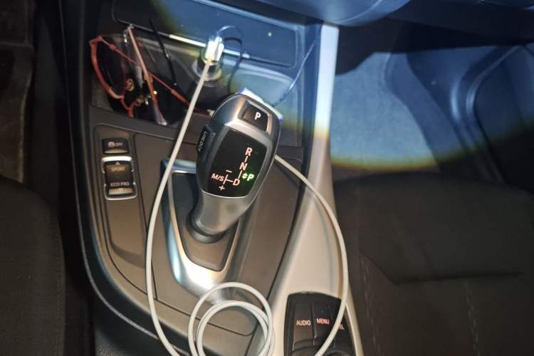 Used BMW 1 Series 2013 Revised 116i Leading Edition Gear Lever