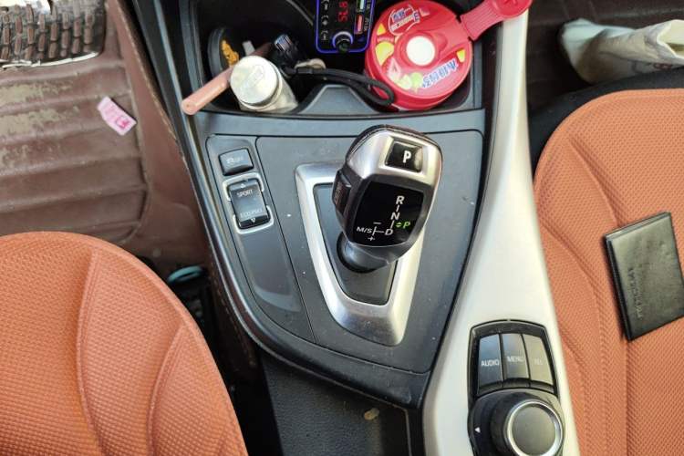 Used BMW 1 Series 2013 Revised 116i Leading Edition Gear Lever