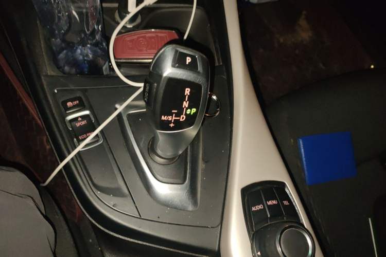 Used BMW 1 Series 2013 Revised 116i Leading Edition Gear Lever