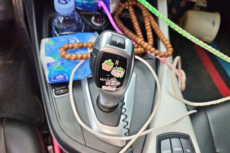 Used BMW 1 Series 2013 Facelifted 118i Leading Edition Gear Lever