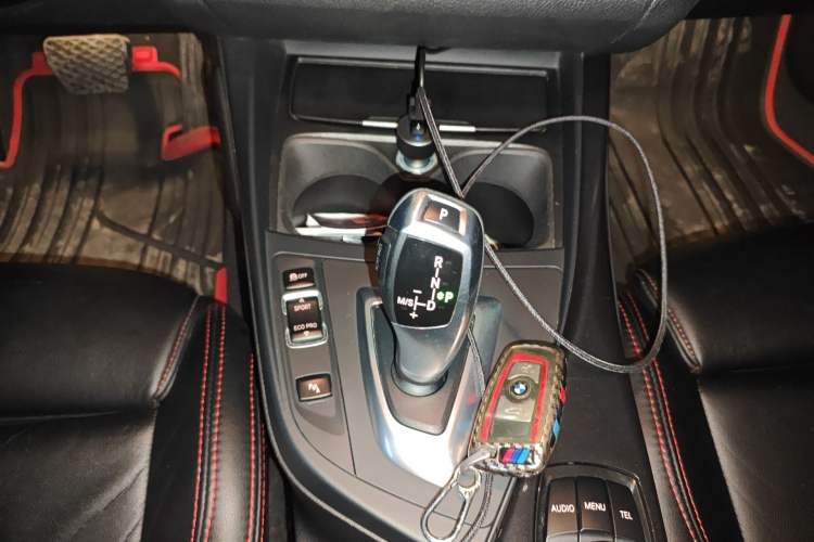 Used BMW 1 Series 2013 Revised 118i Sport Edition Gear Lever