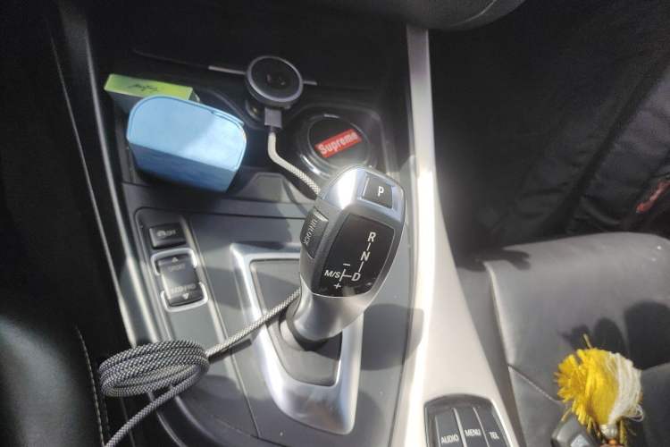Used BMW 1 Series 2013 Revised 116i Leading Edition Gear Lever