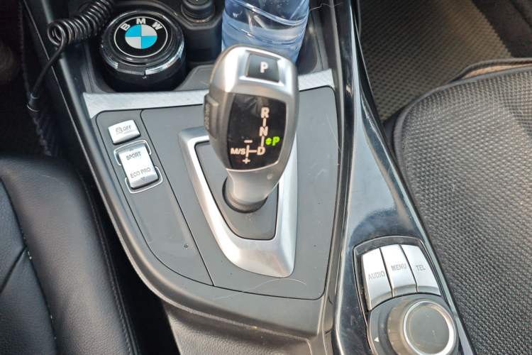 Used BMW 1 Series 2013 Facelifted 118i Leading Edition Gear Lever