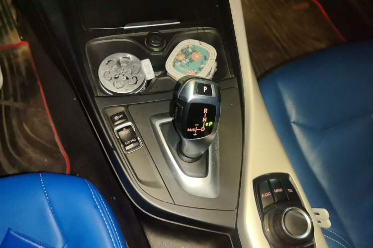 Used BMW 1 Series 2013 Facelifted 118i Leading Edition Gear Lever