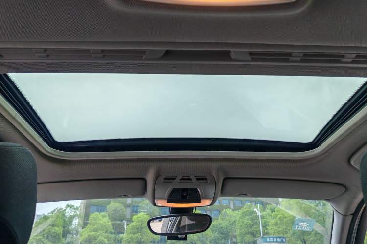 Used BMW 1 Series 2013 Revised 116i Leading Edition Headliner