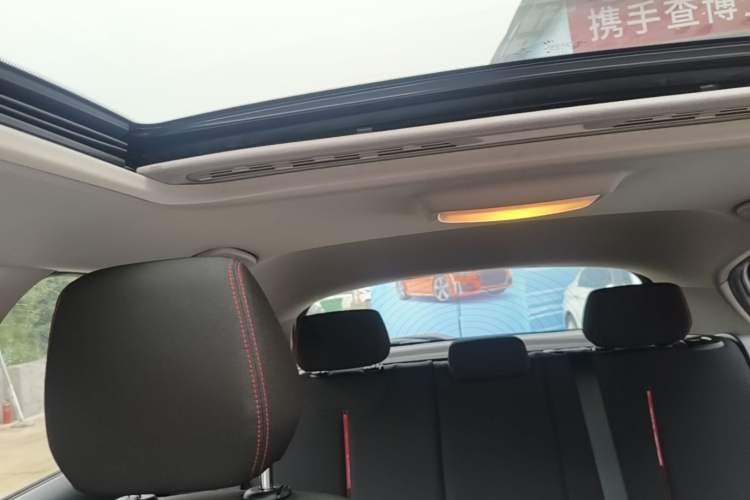 Used BMW 1 Series 2013 Revised 118i Sport Edition Headliner