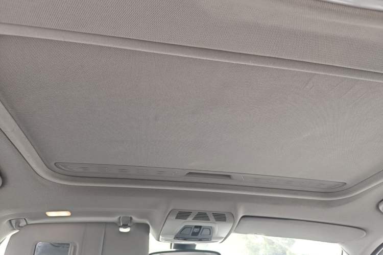 Used BMW 1 Series 2013 Revised 116i Leading Edition Headliner