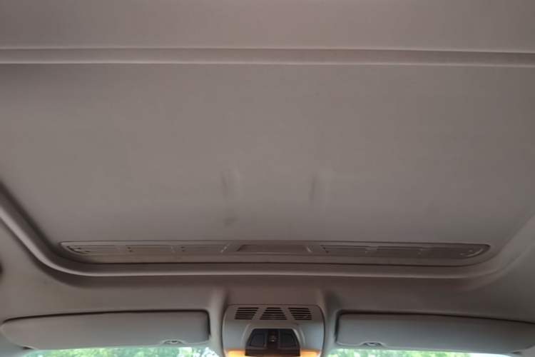 Used BMW 1 Series 2013 Facelifted 118i Leading Edition Headliner