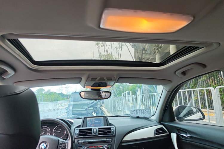 Used BMW 1 Series 2013 Facelifted 118i Leading Edition Headliner
