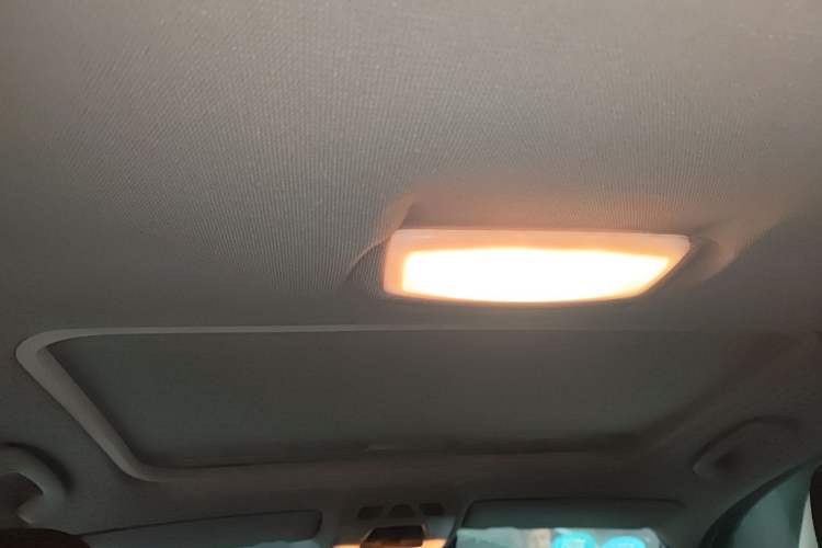 Used BMW 1 Series 2013 Facelifted 118i Leading Edition Headliner
