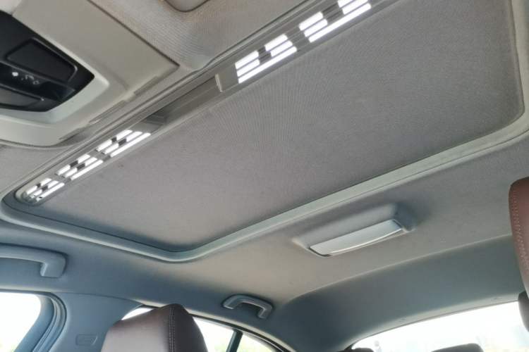 Used BMW 1 Series 2013 Revised 116i Leading Edition Headliner