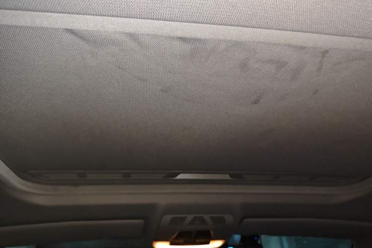 Used BMW 1 Series 2013 Revised 118i Sport Edition Headliner