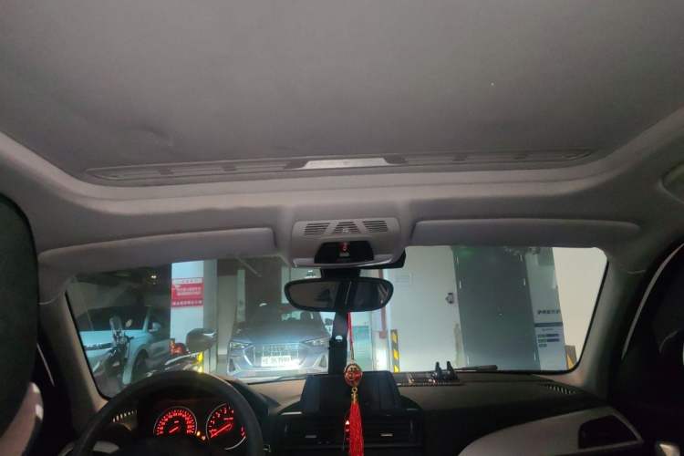 Used BMW 1 Series 2013 Facelifted 118i Leading Edition Headliner