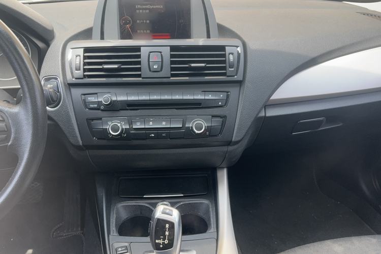 Used BMW 1 Series 2013 Revised 116i Leading Edition Interior 1