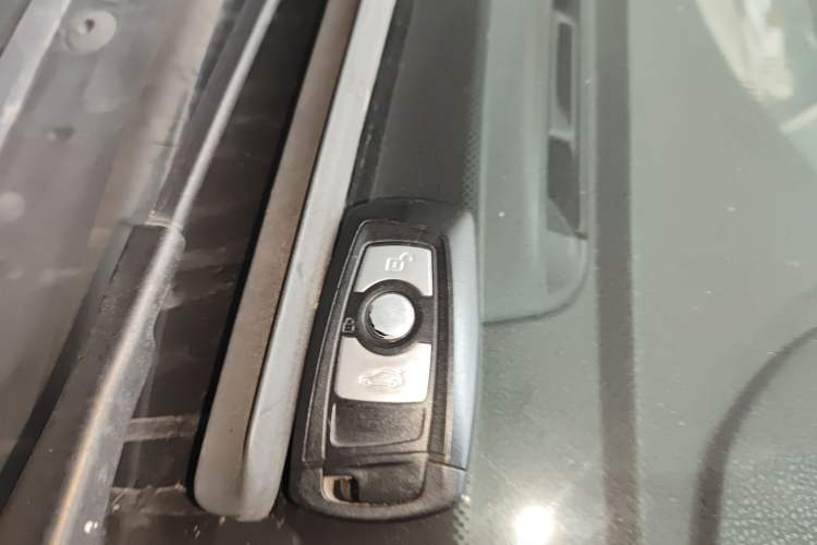 Used BMW 1 Series 2013 Facelifted 118i Leading Edition Interior 1