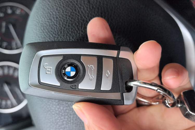 Used BMW 1 Series 2013 Revised 118i Sport Edition Interior 1