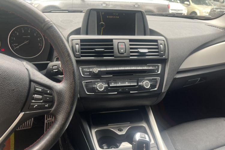 Used BMW 1 Series 2013 Revised 116i Leading Edition Interior 1