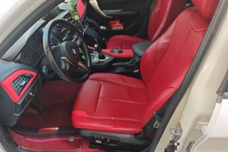 Used BMW 1 Series 2013 Facelifted 118i Leading Edition Interior 2