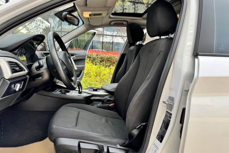 Used BMW 1 Series 2013 Revised 116i Leading Edition Interior 2
