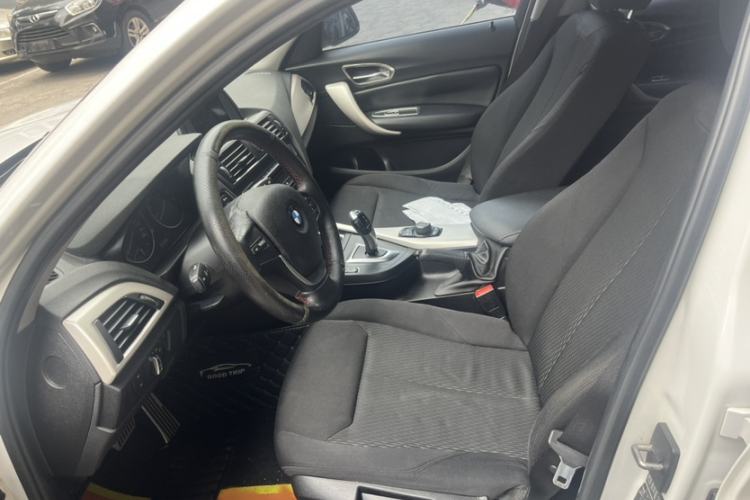 Used BMW 1 Series 2013 Revised 116i Leading Edition Interior 2