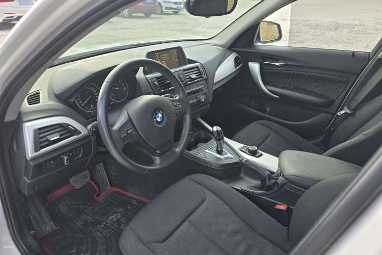 Used BMW 1 Series 2013 Revised 116i Leading Edition Interior 3