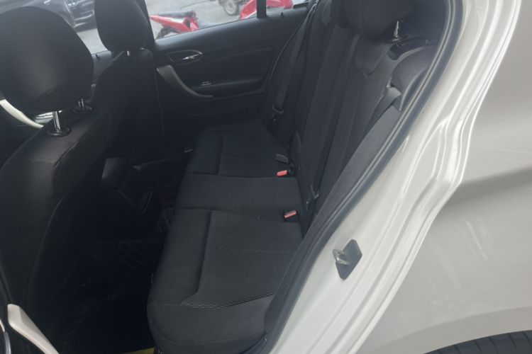 Used BMW 1 Series 2013 Revised 116i Leading Edition Interior 3