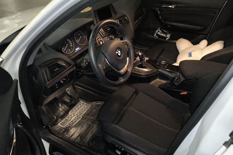 Used BMW 1 Series 2013 Revised 118i Sport Edition Interior 3