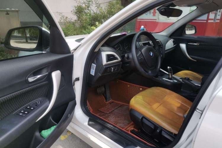 Used BMW 1 Series 2013 Revised 116i Leading Edition Interior 5