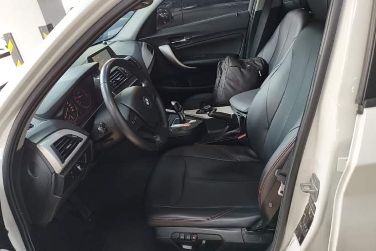Used BMW 1 Series 2013 Facelifted 118i Leading Edition Left Front Seat