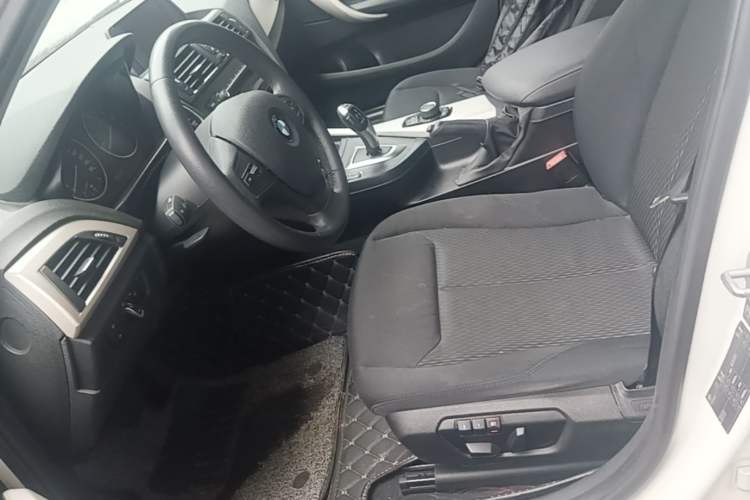 Used BMW 1 Series 2013 Facelifted 118i Leading Edition Left Front Seat