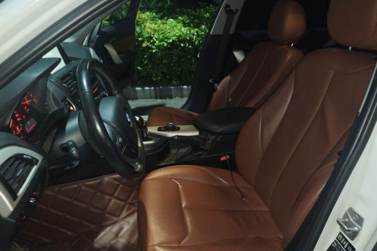 Used BMW 1 Series 2013 Facelifted 118i Leading Edition Left Front Seat