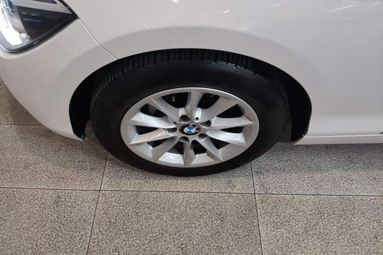 Used BMW 1 Series 2013 Revised 116i Urban Edition Left Front Wheel Hub