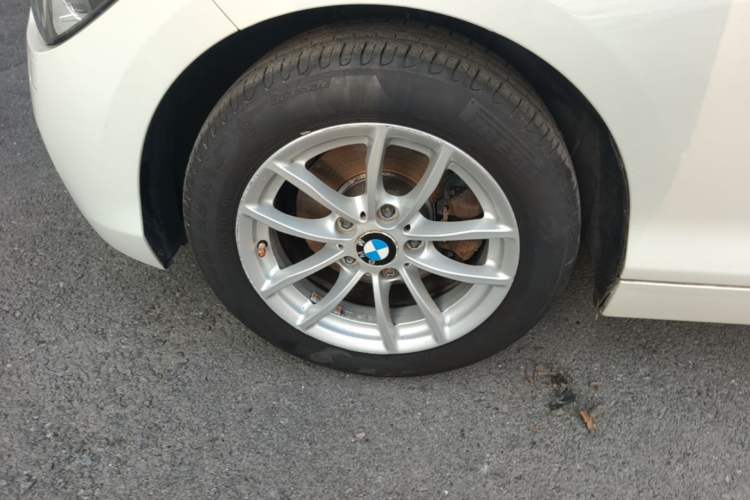 Used BMW 1 Series 2013 Facelifted 118i Leading Edition Left Front Wheel Hub