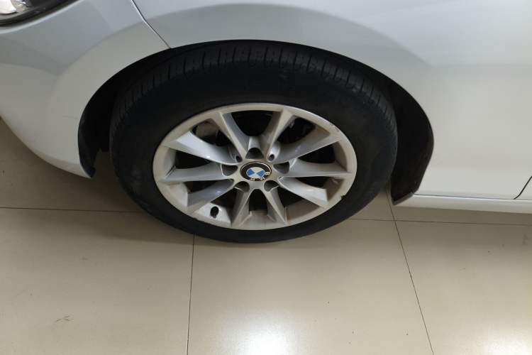 Used BMW 1 Series 2013 Revised 116i Urban Edition Left Front Wheel Hub