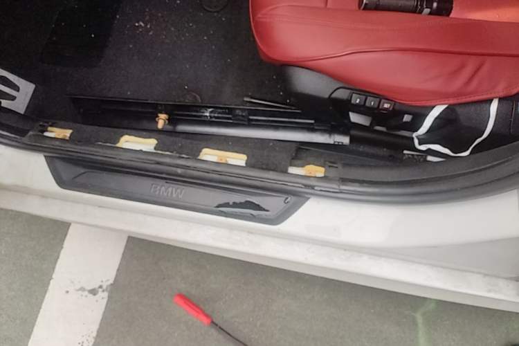 Used BMW 1 Series 2013 Facelifted 118i Leading Edition Left Side Sill