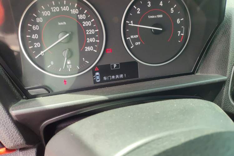 Used BMW 1 Series 2013 Revised 118i Sport Edition Odometer Close Up