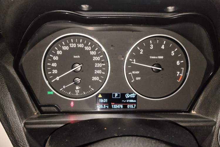 Used BMW 1 Series 2013 Revised 116i Leading Edition Odometer Close Up
