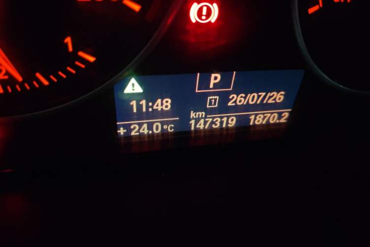 Used BMW 1 Series 2013 Facelifted 118i Leading Edition Odometer Close Up