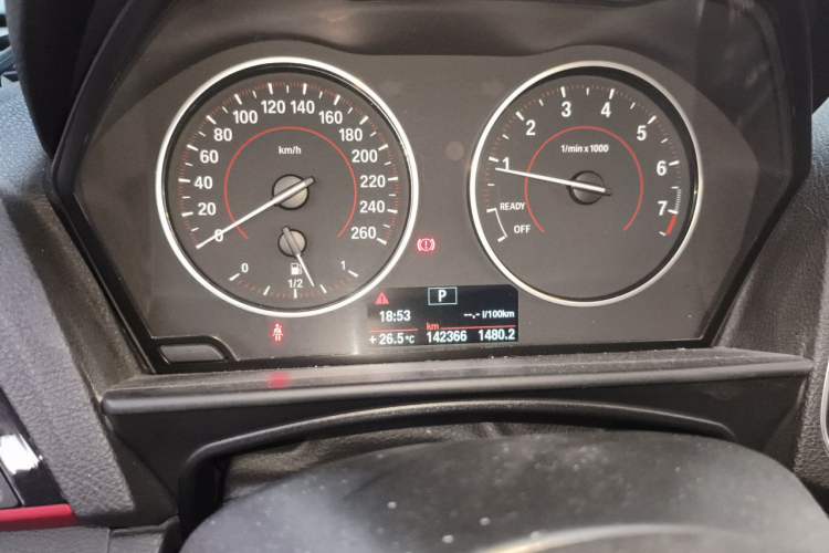 Used BMW 1 Series 2013 Revised 118i Sport Edition Odometer Close Up