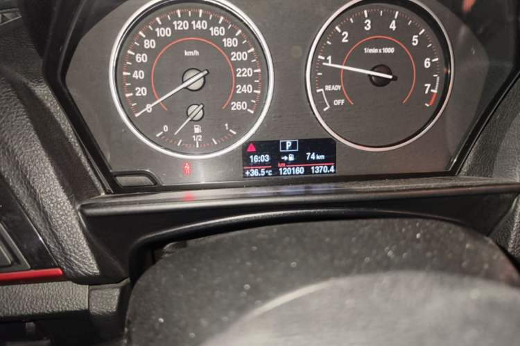 Used BMW 1 Series 2013 Revised 118i Sport Edition Odometer Close Up