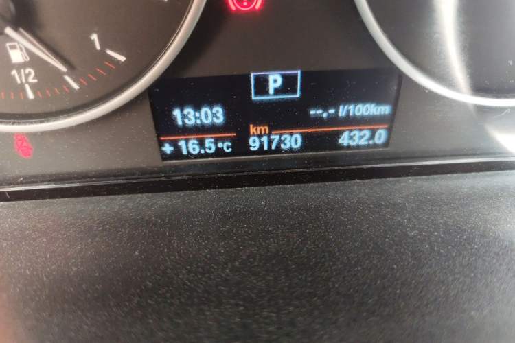 Used BMW 1 Series 2013 Revised 118i Sport Edition Odometer Close Up