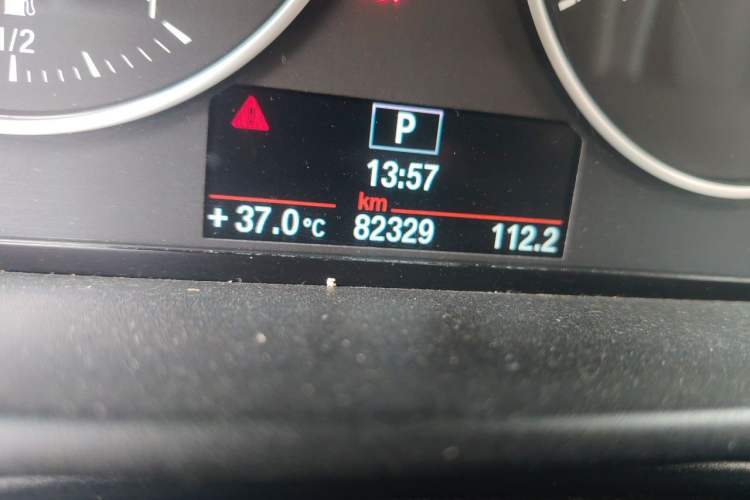 Used BMW 1 Series 2013 Facelifted 118i Leading Edition Odometer Close Up