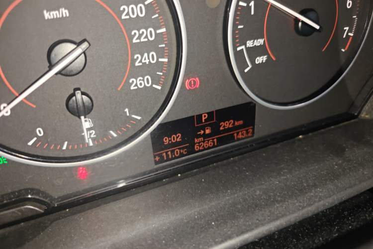 Used BMW 1 Series 2013 Revised 118i Sport Edition Odometer Close Up