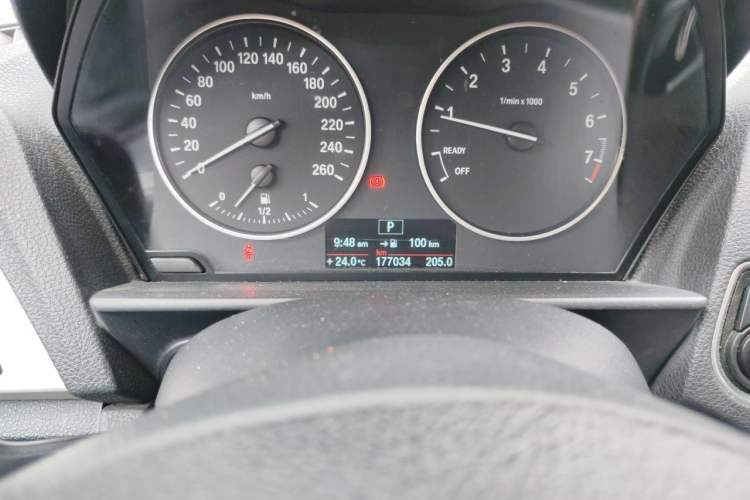 Used BMW 1 Series 2013 Facelifted 118i Leading Edition Odometer Close Up