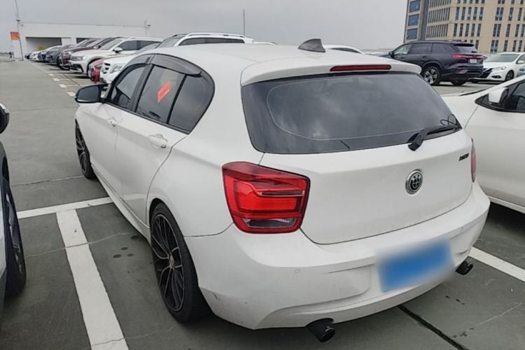 Used BMW 1 Series 2013 Facelifted 118i Leading Edition Rear Left 45 Deg
