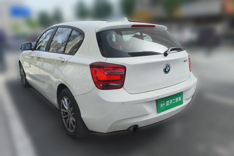 Used BMW 1 Series 2013 Facelifted 118i Leading Edition Rear Left 45 Deg